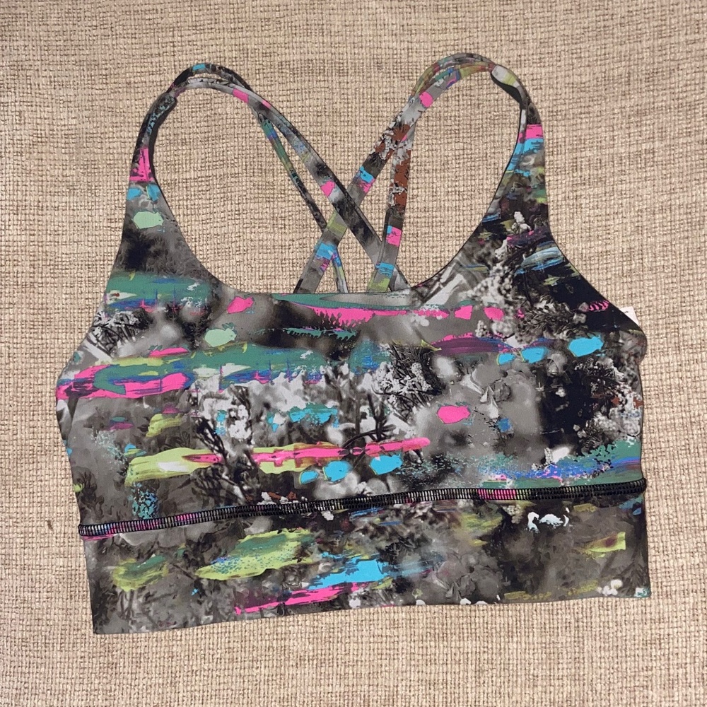 Lululemon sports bra